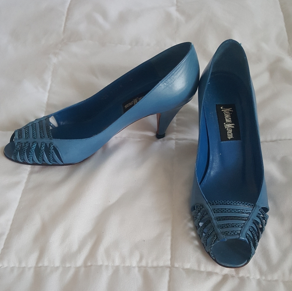 Vintage Neiman Marcus Peep Toe Low Heels